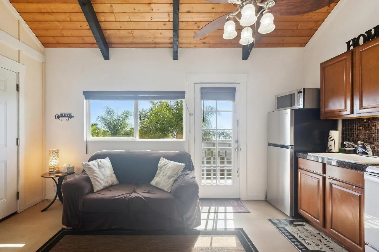 Cozy Sunset Views With Lanai - Close To Beach Home Kailua-Kona